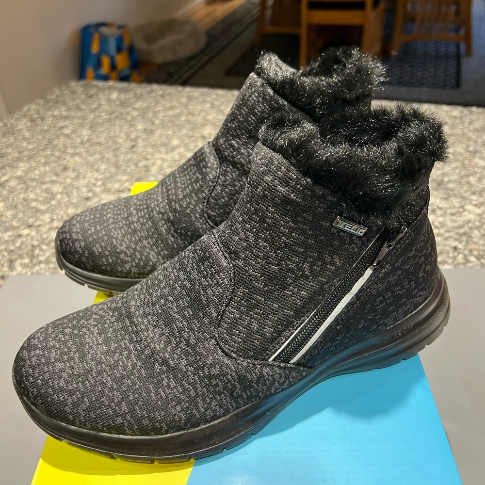 Telic Apres-Ski recovery boot